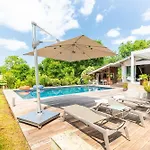 Bosco Vivo - Piscine 10 Personnes